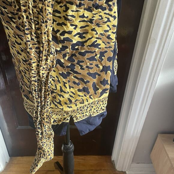 Ilyse Hart Ltd Animal Print Leopard Rayon Button Down Long Sleeves MEDIUM - Picture 7 of 10